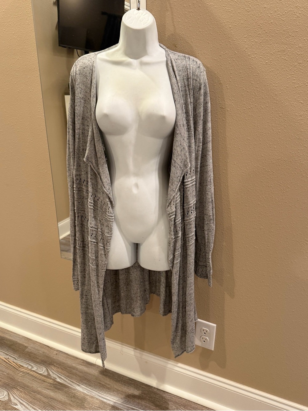Max Studio Heather Gray Knit Top